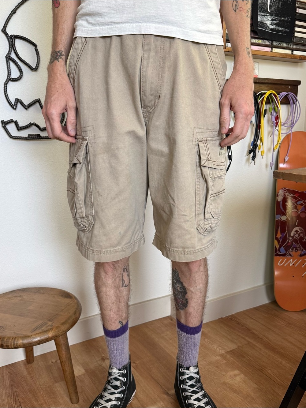 Vintage 90s Tan Cargo Shorts ~ Size 33